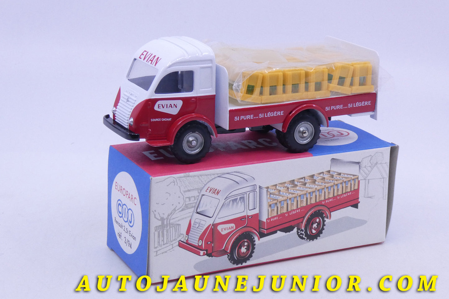 Le Atlas Renault 2,5T Brasseur Evian est en vente sur Auto Jaune Junior ! Découvrez nos collections de diecast Dinky-Toys, Corgi, Corgi-Toys, Solido, Norev… AutoJaune Junior ; Retrouvez AutoJauneJunior au magasin AutoJaune Paris, ouvert en 1984 par Vincent Espinasse.