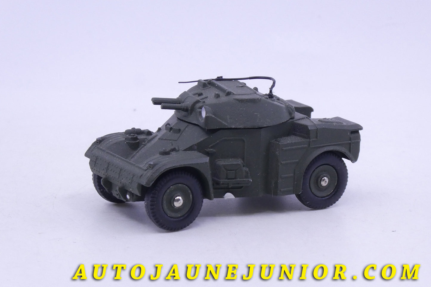Le Dinky Toys Panhard AML est en vente sur Auto Jaune Junior ! Découvrez nos collections de diecast Dinky-Toys, Corgi, Corgi-Toys, Solido, Norev… AutoJaune Junior ; Retrouvez AutoJauneJunior au magasin AutoJaune Paris, ouvert en 1984 par Vincent Espinasse.