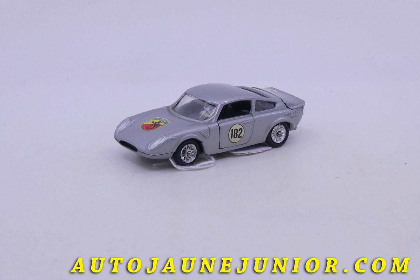 Le Mercury Fiat Abarth 1000 Bialbero est en vente sur Auto Jaune Junior ! Découvrez nos collections de diecast Dinky-Toys, Corgi, Corgi-Toys, Solido, Norev… AutoJaune Junior ; Retrouvez AutoJauneJunior au magasin AutoJaune Paris, ouvert en 1984 par Vincent Espinasse.