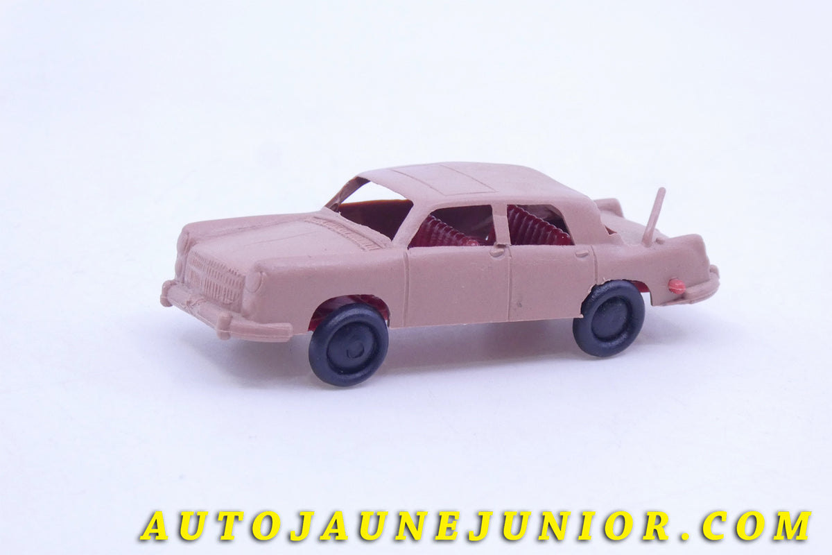 Le #1986 - Zix - Peugeot - 404 berline est en vente sur Auto Jaune Junior ! Découvrez nos collections de diecast Dinky-Toys, Corgi, Corgi-Toys, Solido, Norev… Découvrez notre magasin physique , AutoJaune Paris, ouvert en 1984 par Vincent Espinasse. 41 rue Cavendish, 75019 Paris. Tel : 01 42 40 61 23. Ouvert les mardi et vendredi de 13h à 19h.