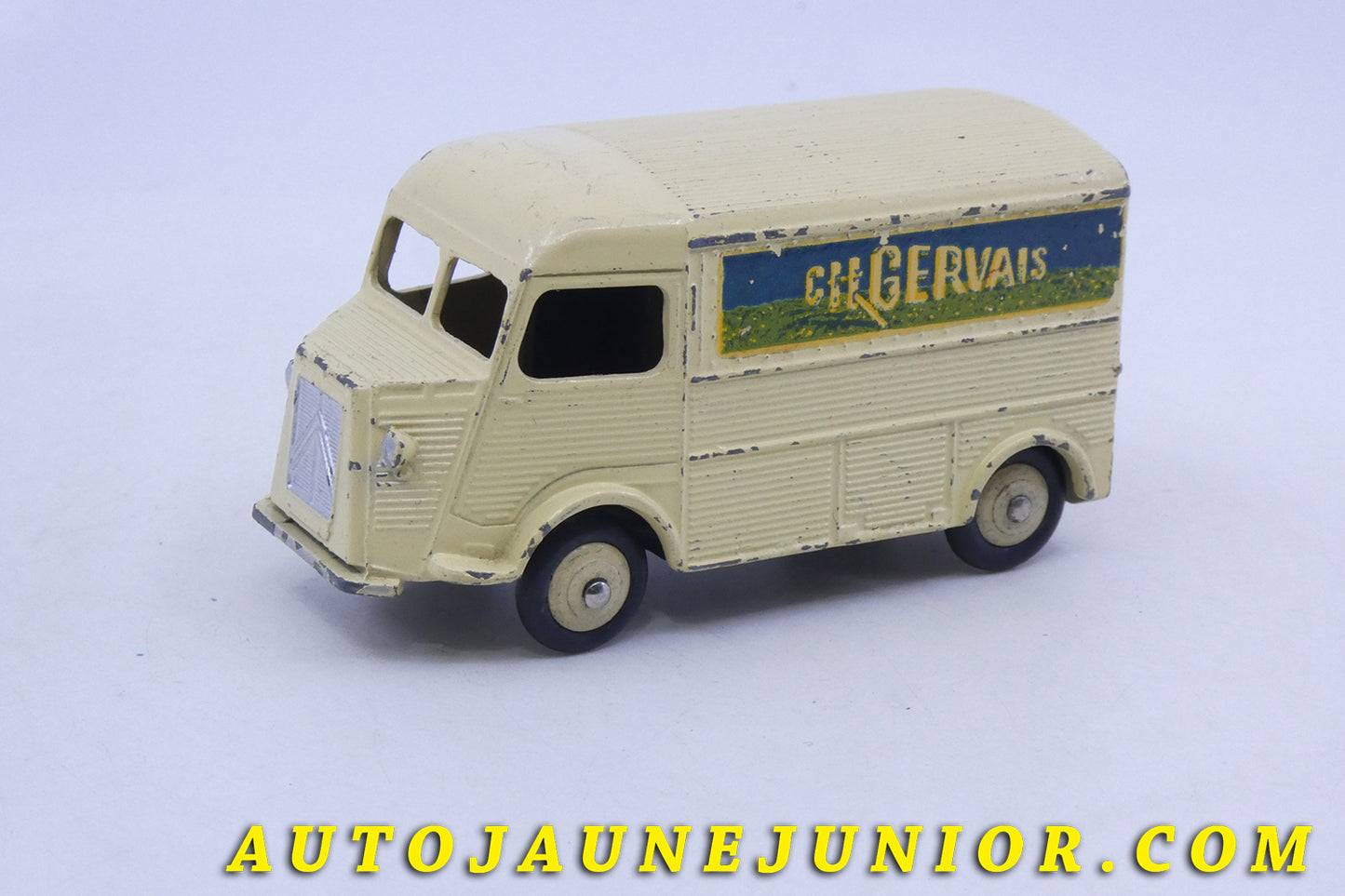 Le Dinky Toys Citroën 1200Kg "Gervais" est en vente sur Auto Jaune Junior ! Découvrez nos collections de diecast Dinky-Toys, Corgi, Corgi-Toys, Solido, Norev… AutoJaune Junior ; Retrouvez AutoJauneJunior au magasin AutoJaune Paris, ouvert en 1984 par Vincent Espinasse.