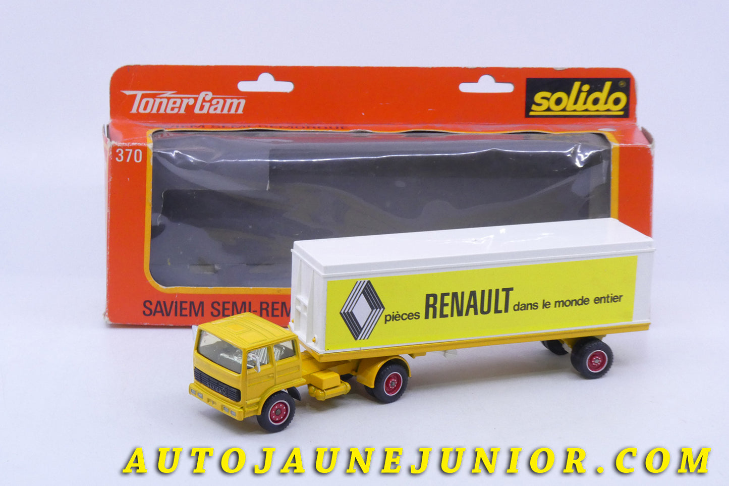 Le Solido Saviem H875 tracteur semi fourgon Renault premier exportateur est en vente sur Auto Jaune Junior ! Découvrez nos collections de diecast Dinky-Toys, Corgi, Corgi-Toys, Solido, Norev… AutoJaune Junior ; Retrouvez AutoJauneJunior au magasin AutoJaune Paris, ouvert en 1984 par Vincent Espinasse.