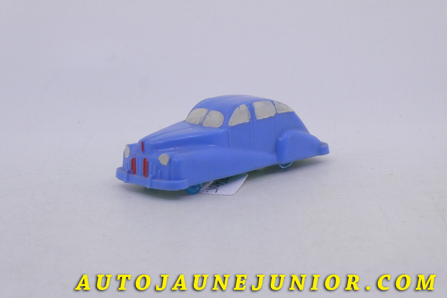 Le Autre Fabriquant Auto Berline est en vente sur Auto Jaune Junior ! Découvrez nos collections de diecast Dinky-Toys, Corgi, Corgi-Toys, Solido, Norev… AutoJaune Junior ; Retrouvez AutoJauneJunior au magasin AutoJaune Paris, ouvert en 1984 par Vincent Espinasse.