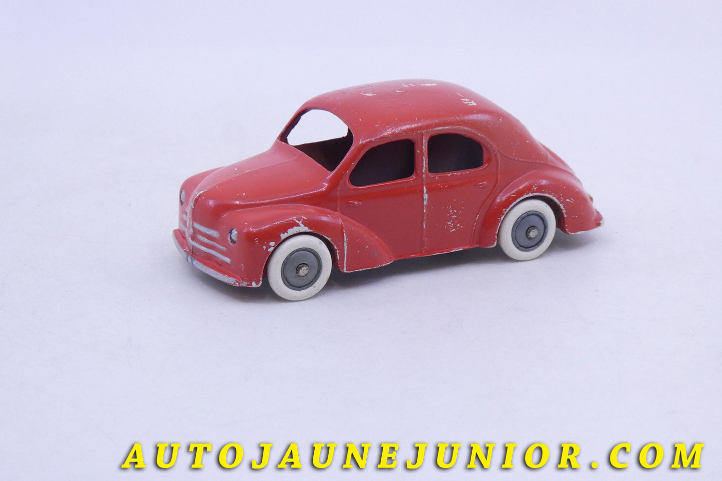 Le C-I-J Renault 4 Cv est en vente sur Auto Jaune Junior ! Découvrez nos collections de diecast Dinky-Toys, Corgi, Corgi-Toys, Solido, Norev… AutoJaune Junior ; Retrouvez AutoJauneJunior au magasin AutoJaune Paris, ouvert en 1984 par Vincent Espinasse.