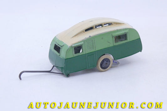 Le Dinky Toys Caravane Type Roulotte est en vente sur Auto Jaune Junior ! Découvrez nos collections de diecast Dinky-Toys, Corgi, Corgi-Toys, Solido, Norev… Retrouvez AutoJauneJunior au magasin AutoJaune Paris, ouvert en 1984 par Vincent Espinasse.