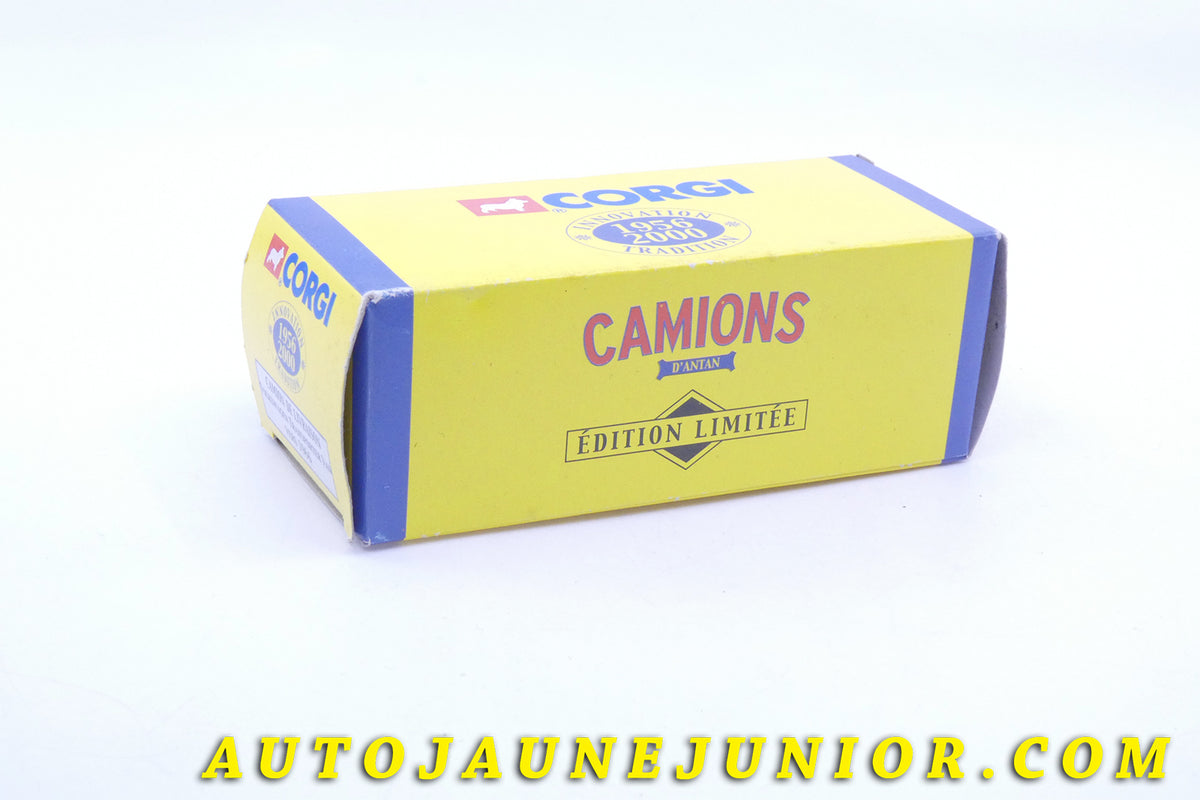 Le #3966 - Corgi Toys - Volkswagen - Camion de livraison - Transporter van est en vente sur Auto Jaune Junior ! Découvrez nos collections de diecast Dinky-Toys, Corgi, Corgi-Toys, Solido, Norev… Découvrez notre magasin physique , AutoJaune Paris, ouvert en 1984 par Vincent Espinasse. 41 rue Cavendish, 75019 Paris. Tel : 01 42 40 61 23. Ouvert les mardi et vendredi de 13h à 19h.