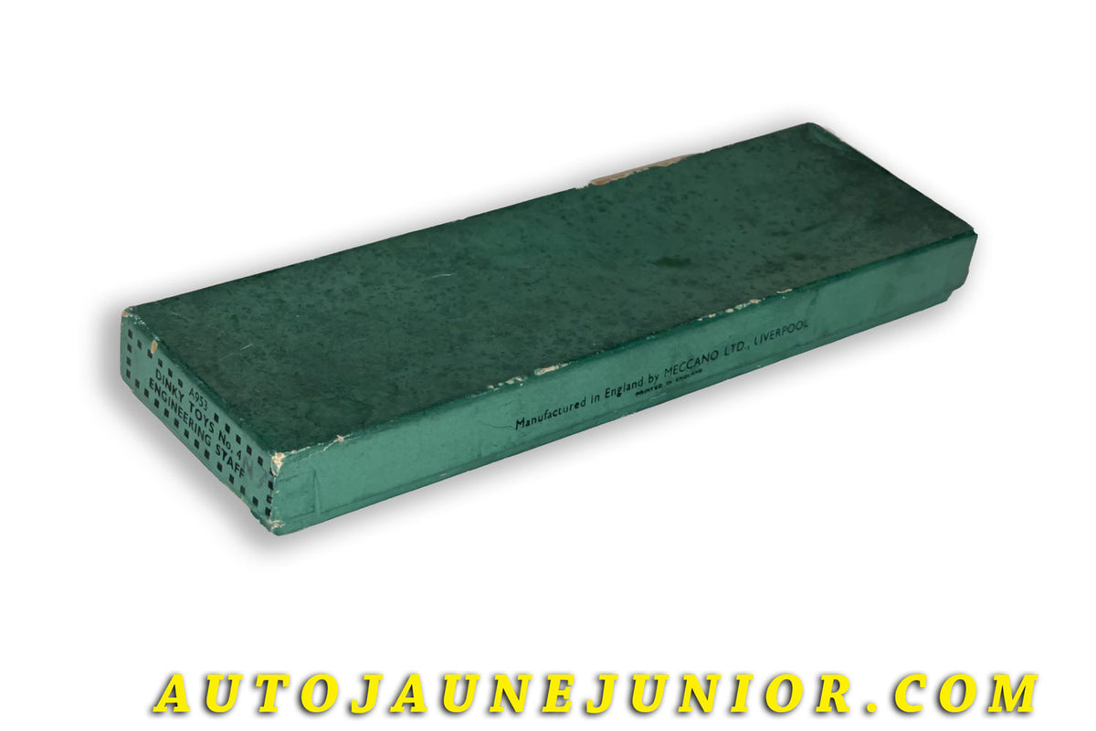 Le Dinky Toys Personnage Boite vide "engineering staff" est en vente sur Auto Jaune Junior ! Découvrez nos collections de diecast Dinky-Toys, Corgi, Corgi-Toys, Solido, Norev… AutoJaune Junior ; Retrouvez AutoJauneJunior au magasin AutoJaune Paris, ouvert en 1984 par Vincent Espinasse.