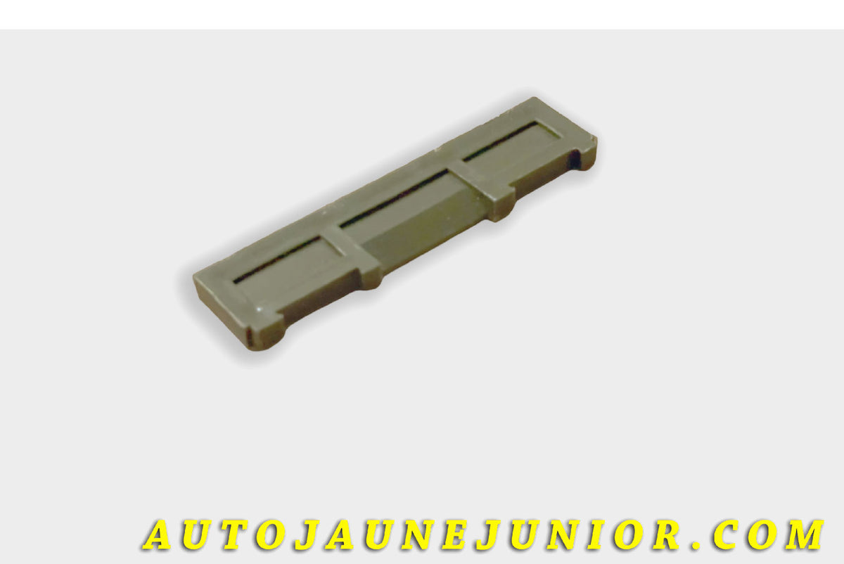 Le Dinky Toys Brockway Pneumatique pour "Brockway" (version avec bouchon blanc !) est en vente sur Auto Jaune Junior ! Découvrez nos collections de diecast Dinky-Toys, Corgi, Corgi-Toys, Solido, Norev… AutoJaune Junior ; Retrouvez AutoJauneJunior au magasin AutoJaune Paris, ouvert en 1984 par Vincent Espinasse.