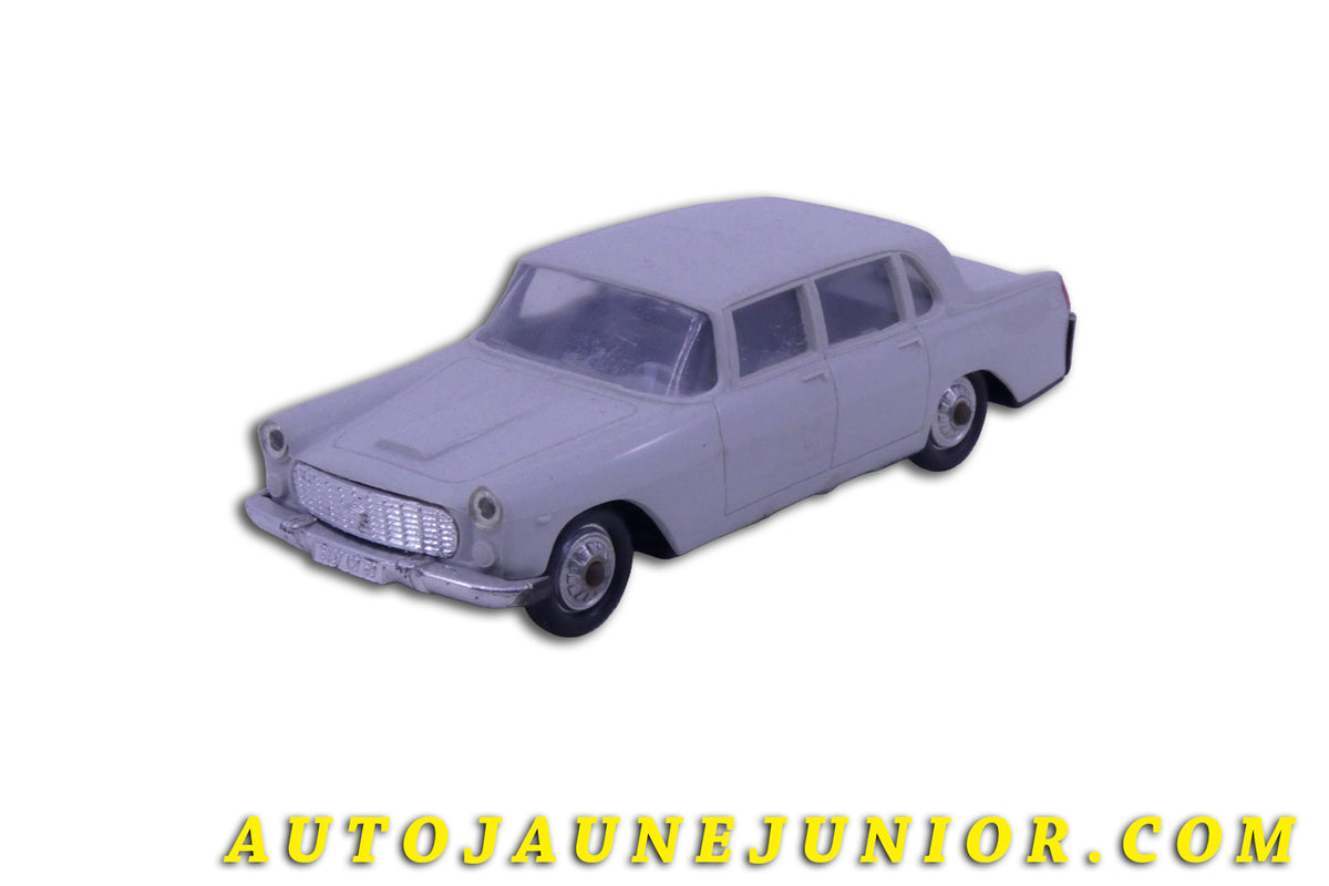 Le Norev Lancia Flaminia (avec vitres latérales) est en vente sur Auto Jaune Junior ! Découvrez nos collections de diecast Dinky-Toys, Corgi, Corgi-Toys, Solido, Norev… AutoJaune Junior ; Retrouvez AutoJauneJunior au magasin AutoJaune Paris, ouvert en 1984 par Vincent Espinasse.