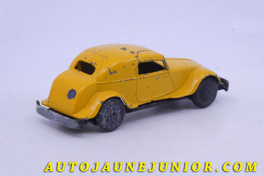 Le Solido Coupé Auto démontable est en vente sur Auto Jaune Junior ! Découvrez nos collections de diecast Minialuxe, CIJ, C-I-J, JRD, J-R-D, Matchbox, Majorette… AutoJaune Junior ; AutoJauneJunior.com : LE site de partage pour les passionés de miniatures et collectionneurs de jouets anciens !