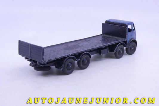 Le Dinky Toys Foden Mk 1 plateau dosseret est en vente sur Auto Jaune Junior ! Découvrez nos collections de diecast Minialuxe, CIJ, C-I-J, JRD, J-R-D, Matchbox, Majorette… AutoJaune Junior ; AutoJauneJunior.com : LE site de partage pour les passionés de miniatures et collectionneurs de jouets anciens !