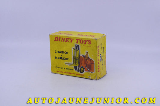 Le Dinky Toys Coventry Climax Chariot à Fourche est en vente sur Auto Jaune Junior ! Découvrez nos collections de diecast Minialuxe, CIJ, C-I-J, JRD, J-R-D,  Matchbox, Majorette… AutoJaune Junior ; AutoJauneJunior.com : LE site de partage pour les passionés de miniatures et collectionneurs de jouets anciens !