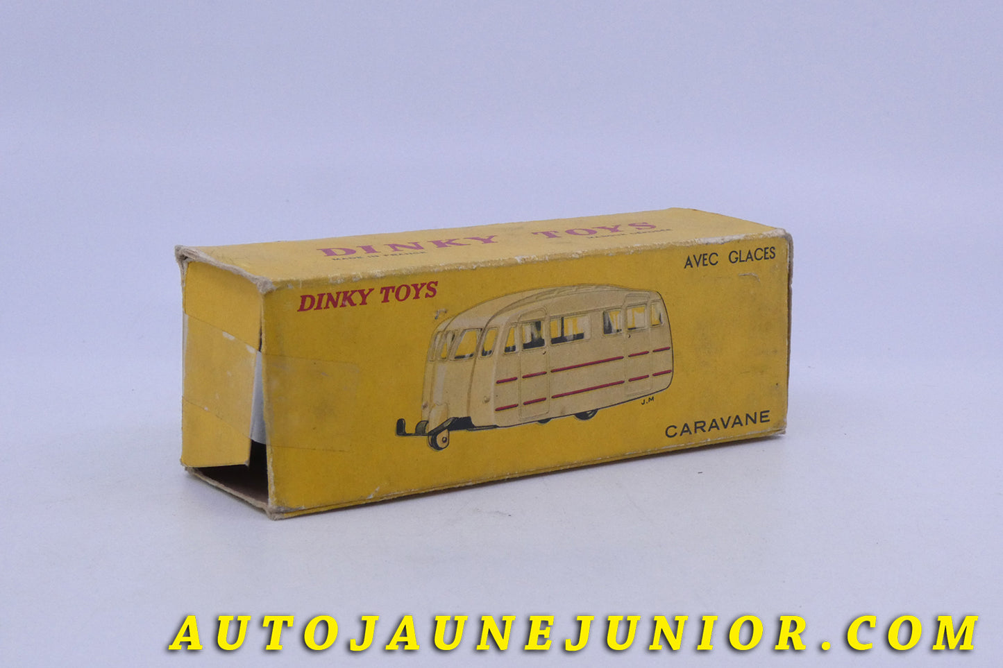 Le Dinky Toys Henon Caravane est en vente sur Auto Jaune Junior ! Découvrez nos collections de diecast Minialuxe, CIJ, C-I-J, JRD, J-R-D, Matchbox, Majorette… AutoJaune Junior ; AutoJauneJunior.com : LE site de partage pour les passionés de miniatures et collectionneurs de jouets anciens !