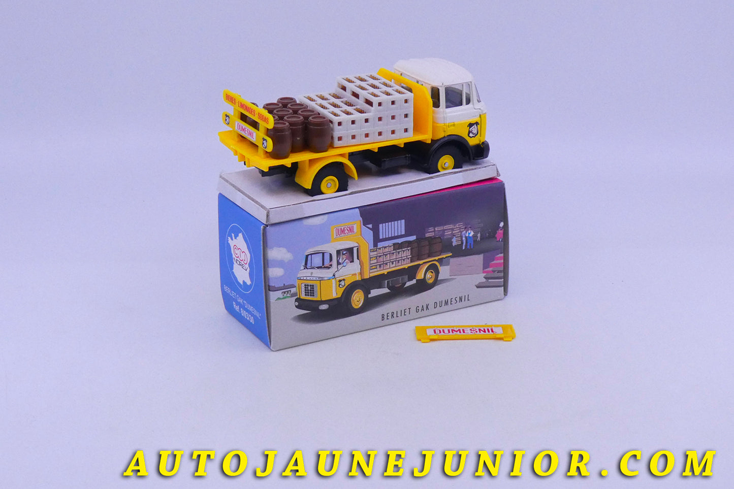 Le Atlas Berliet GAK Brasseur Dumesnil est en vente sur Auto Jaune Junior ! Découvrez nos collections de diecast Minialuxe, CIJ, C-I-J, JRD, J-R-D, Matchbox, Majorette… AutoJaune Junior ; AutoJauneJunior.com : LE site de partage pour les passionés de miniatures et collectionneurs de jouets anciens !