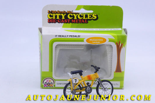 Le Hong-Kong Moto Motocross est en vente sur Auto Jaune Junior ! Découvrez nos collections de diecast Minialuxe, CIJ, C-I-J, JRD, J-R-D, Matchbox, Majorette… AutoJaune Junior ; AutoJauneJunior.com : LE site de partage pour les passionés de miniatures et collectionneurs de jouets anciens !