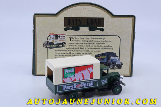 Le Days Gone Mack 1934 Fougon "Persil" est en vente sur Auto Jaune Junior ! Découvrez nos collections de diecast Minialuxe, CIJ, C-I-J, JRD, J-R-D, Matchbox, Majorette… AutoJaune Junior ; AutoJauneJunior.com : LE site de partage pour les passionés de miniatures et collectionneurs de jouets anciens !