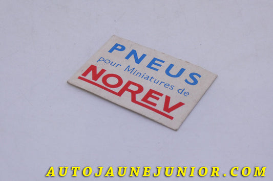 Le Norev Objet Papier d'origine "Pneus Norev" est en vente sur Auto Jaune Junior ! Découvrez nos collections de diecast Minialuxe, CIJ, C-I-J, JRD, J-R-D, Matchbox, Majorette… AutoJaune Junior ; AutoJauneJunior.com : LE site de partage pour les passionés de miniatures et collectionneurs de jouets anciens !