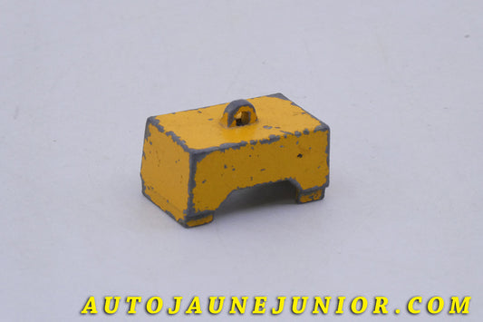 Le Dinky Toys Leyland Poid pour Leyland : camion chassis 8 roues chassis test est en vente sur Auto Jaune Junior ! Découvrez nos collections de diecast Minialuxe, CIJ, C-I-J, JRD, J-R-D, Matchbox, Majorette… AutoJaune Junior ; AutoJauneJunior.com : LE site de partage pour les passionés de miniatures et collectionneurs de jouets anciens !