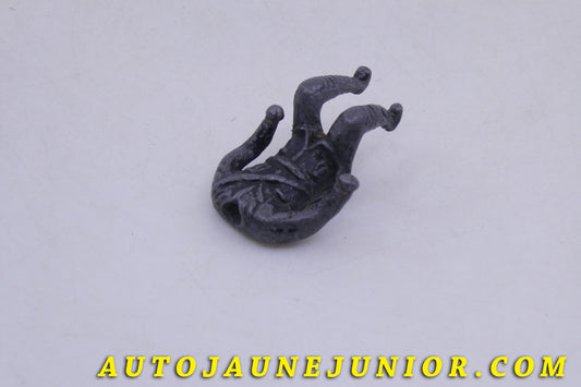 Le Inconnu Personnage Motard sans tête est en vente sur Auto Jaune Junior ! Découvrez nos collections de diecast Minialuxe, CIJ, C-I-J, JRD, J-R-D, Matchbox, Majorette… AutoJaune Junior ; AutoJauneJunior.com : LE site de partage pour les passionés de miniatures et collectionneurs de jouets anciens !