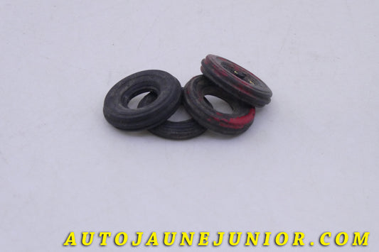 Le Objet divers Objet Lot de 4 pneus est en vente sur Auto Jaune Junior ! Découvrez nos collections de diecast Minialuxe, CIJ, C-I-J, JRD, J-R-D, Matchbox, Majorette… AutoJaune Junior ; AutoJauneJunior.com : LE site de partage pour les passionés de miniatures et collectionneurs de jouets anciens !