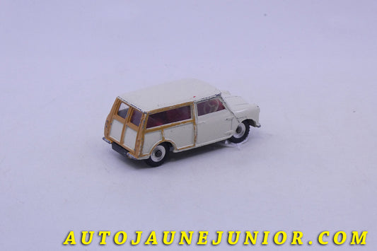 Le Dinky Toys Morris Mini traveller est en vente sur Auto Jaune Junior ! Découvrez nos collections de diecast Minialuxe, CIJ, C-I-J, JRD, J-R-D, Matchbox, Majorette… AutoJaune Junior ; AutoJauneJunior.com : LE site de partage pour les passionés de miniatures et collectionneurs de jouets anciens !