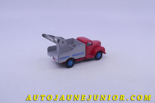 Le Dinky Toys Commer camion dépanneuse est en vente sur Auto Jaune Junior ! Découvrez nos collections de diecast Minialuxe, CIJ, C-I-J, JRD, J-R-D, Matchbox, Majorette… AutoJaune Junior ; AutoJauneJunior.com : LE site de partage pour les passionés de miniatures et collectionneurs de jouets anciens !