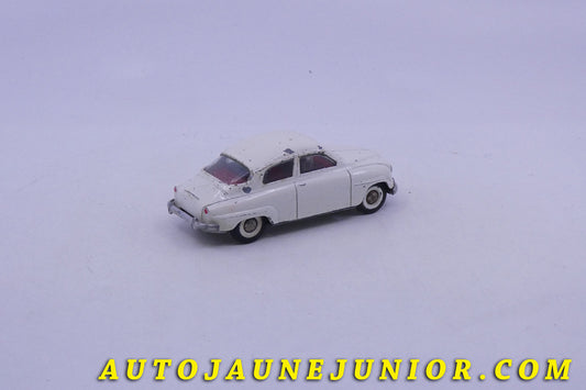 Le Tekno Saab 96 berline est en vente sur Auto Jaune Junior ! Découvrez nos collections de diecast Minialuxe, CIJ, C-I-J, JRD, J-R-D, Matchbox, Majorette… AutoJaune Junior ; AutoJauneJunior.com : LE site de partage pour les passionés de miniatures et collectionneurs de jouets anciens !