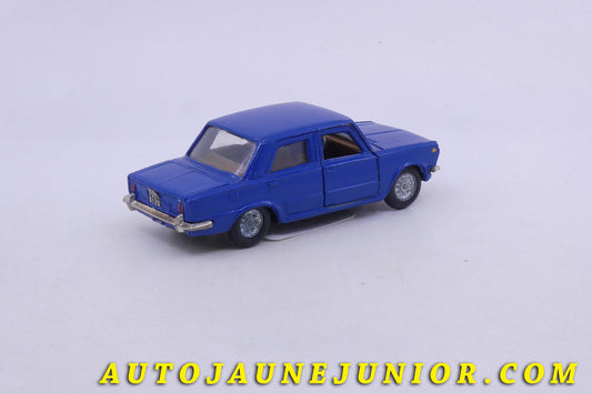 Le Mercury Fiat 125 (rare version JAPON !) est en vente sur Auto Jaune Junior ! Découvrez nos collections de diecast Minialuxe, CIJ, C-I-J, JRD, J-R-D,  Matchbox, Majorette… AutoJaune Junior ; AutoJauneJunior.com : LE site de partage pour les passionés de miniatures et collectionneurs de jouets anciens !