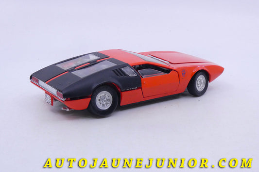 Le Polistil Citroën DS CX est en vente sur Auto Jaune Junior ! Découvrez nos collections de diecast Minialuxe, CIJ, C-I-J, JRD, J-R-D, Matchbox, Majorette… AutoJaune Junior ; AutoJauneJunior.com : LE site de partage pour les passionés de miniatures et collectionneurs de jouets anciens !