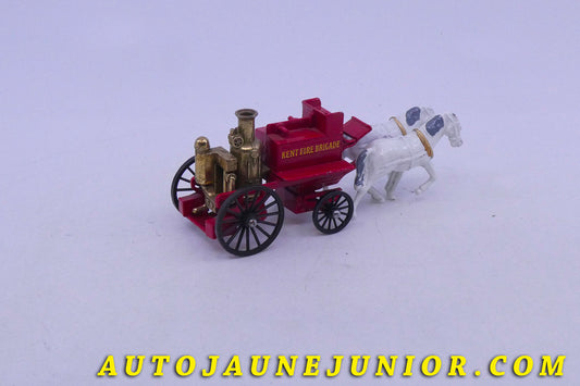 Le Matchbox Auto Hippomobile "kent fire brigade" avec pompe à vapeur est en vente sur Auto Jaune Junior ! Découvrez nos collections de diecast Minialuxe, CIJ, C-I-J, JRD, J-R-D, Matchbox, Majorette… AutoJaune Junior ; AutoJauneJunior.com : LE site de partage pour les passionés de miniatures et collectionneurs de jouets anciens !