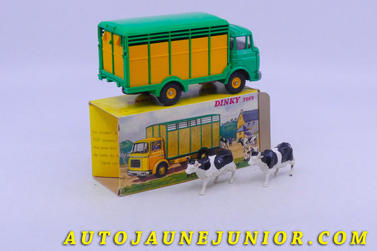 Le Dinky Toys Berliet GAK bétaillère est en vente sur Auto Jaune Junior ! Découvrez nos collections de diecast Minialuxe, CIJ, C-I-J, JRD, J-R-D, Matchbox, Majorette… AutoJaune Junior ; AutoJauneJunior.com : LE site de partage pour les passionés de miniatures et collectionneurs de jouets anciens !
