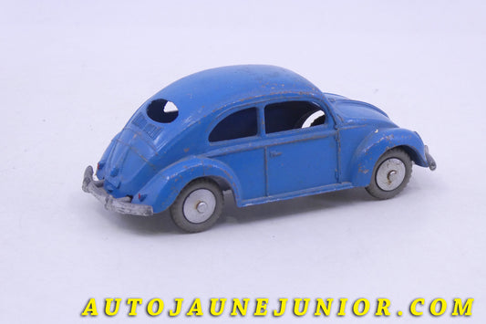 Le Mercury Volkswagen 1200'54 vitre ovale est en vente sur Auto Jaune Junior ! Découvrez nos collections de diecast Minialuxe, CIJ, C-I-J, JRD, J-R-D, Matchbox, Majorette… AutoJaune Junior ; AutoJauneJunior.com : LE site de partage pour les passionés de miniatures et collectionneurs de jouets anciens !