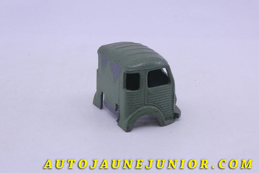 Le Dinky Toys Simca Cabine de Cargo est en vente sur Auto Jaune Junior ! Découvrez nos collections de diecast Minialuxe, CIJ, C-I-J, JRD, J-R-D, Matchbox, Majorette… AutoJaune Junior ; AutoJauneJunior.com : LE site de partage pour les passionés de miniatures et collectionneurs de jouets anciens !