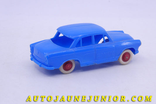 Le Clé Simca P 60 - Bonux est en vente sur Auto Jaune Junior ! Découvrez nos collections de diecast Minialuxe, CIJ, C-I-J, JRD, J-R-D, Matchbox, Majorette… AutoJaune Junior ; AutoJauneJunior.com : LE site de partage pour les passionés de miniatures et collectionneurs de jouets anciens !