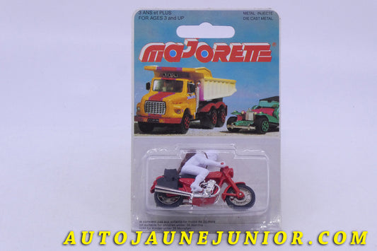 Le Majorette Moto Festival Pop est en vente sur Auto Jaune Junior ! Découvrez nos collections de diecast Minialuxe, CIJ, C-I-J, JRD, J-R-D, Matchbox, Majorette… AutoJaune Junior ; AutoJauneJunior.com : LE site de partage pour les passionés de miniatures et collectionneurs de jouets anciens !