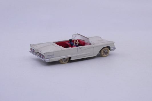 #2219 - Dinky Toys - Ford - Tunderbird