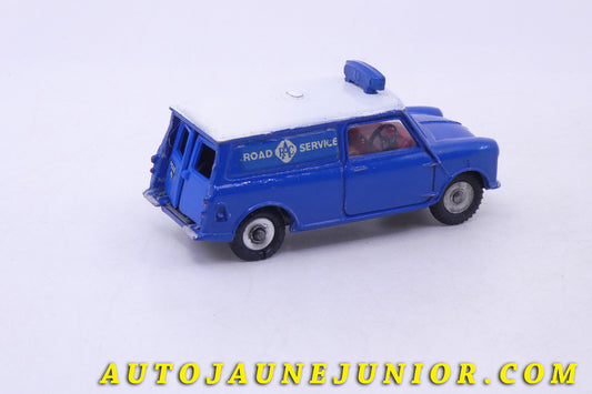 Le Dinky Toys Morris Mini Van RAC Break "Road Service) est en vente sur Auto Jaune Junior ! Découvrez nos collections de diecast Minialuxe, CIJ, C-I-J, JRD, J-R-D, Matchbox, Majorette… AutoJaune Junior ; AutoJauneJunior.com : LE site de partage pour les passionés de miniatures et collectionneurs de jouets anciens !