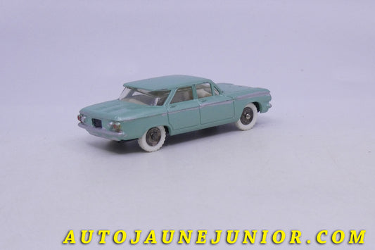 Le Dinky Toys Chevrolet Corvair est en vente sur Auto Jaune Junior ! Découvrez nos collections de diecast Minialuxe, CIJ, C-I-J, JRD, J-R-D,  Matchbox, Majorette… AutoJaune Junior ; AutoJauneJunior.com : LE site de partage pour les passionés de miniatures et collectionneurs de jouets anciens !
