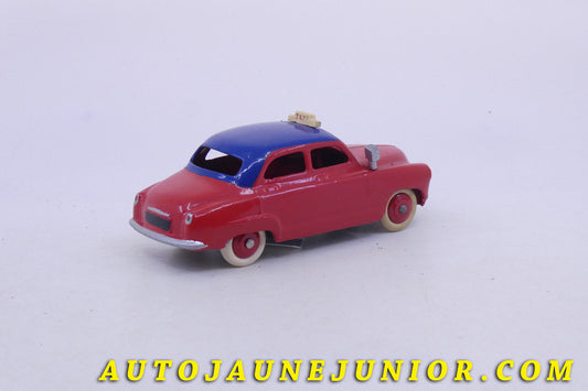 Le Dinky Toys Simca Aronde Taxi ! est en vente sur Auto Jaune Junior ! Découvrez nos collections de diecast Minialuxe, CIJ, C-I-J, JRD, J-R-D, Matchbox, Majorette… AutoJaune Junior ; AutoJauneJunior.com : LE site de partage pour les passionés de miniatures et collectionneurs de jouets anciens !
