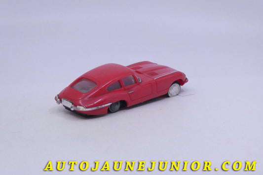 Le Hong-Kong Jaguar Type E est en vente sur Auto Jaune Junior ! Découvrez nos collections de diecast Minialuxe, CIJ, C-I-J, JRD, J-R-D, Matchbox, Majorette… AutoJaune Junior ; AutoJauneJunior.com : LE site de partage pour les passionés de miniatures et collectionneurs de jouets anciens !