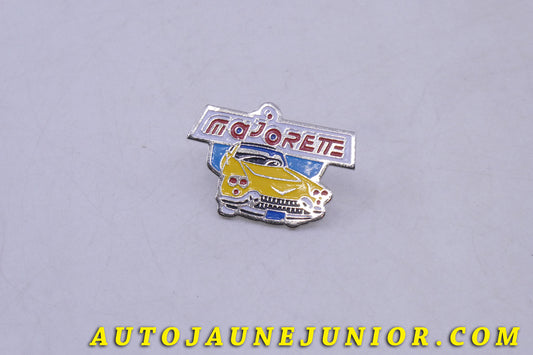 Le Majorette Pin's PIN'S Majorette est en vente sur Auto Jaune Junior ! Découvrez nos collections de diecast Minialuxe, CIJ, C-I-J, JRD, J-R-D, Matchbox, Majorette… AutoJaune Junior ; AutoJauneJunior.com : LE site de partage pour les passionés de miniatures et collectionneurs de jouets anciens !