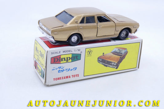 Le Diapet Nissan Cecric Berline est en vente sur Auto Jaune Junior ! Découvrez nos collections de diecast Minialuxe, CIJ, C-I-J, JRD, J-R-D,  Matchbox, Majorette… AutoJaune Junior ; AutoJauneJunior.com : LE site de partage pour les passionés de miniatures et collectionneurs de jouets anciens !