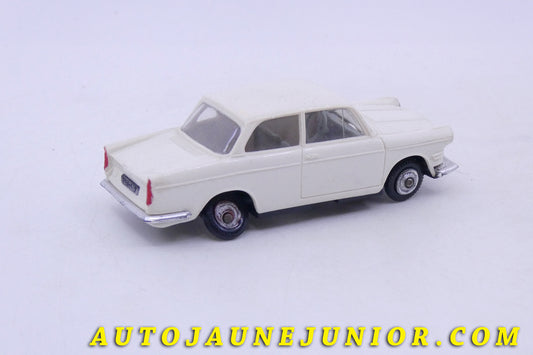 Le Norev BMW 700 LS est en vente sur Auto Jaune Junior ! Découvrez nos collections de diecast Minialuxe, CIJ, C-I-J, JRD, J-R-D,  Matchbox, Majorette… AutoJaune Junior ; AutoJauneJunior.com : LE site de partage pour les passionés de miniatures et collectionneurs de jouets anciens !