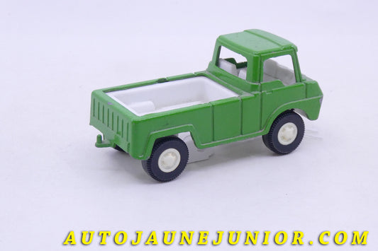 Le Tootsietoys Auto Pick Up est en vente sur Auto Jaune Junior ! Découvrez nos collections de diecast Minialuxe, CIJ, C-I-J, JRD, J-R-D, Matchbox, Majorette… AutoJaune Junior ; AutoJauneJunior.com : LE site de partage pour les passionés de miniatures et collectionneurs de jouets anciens !