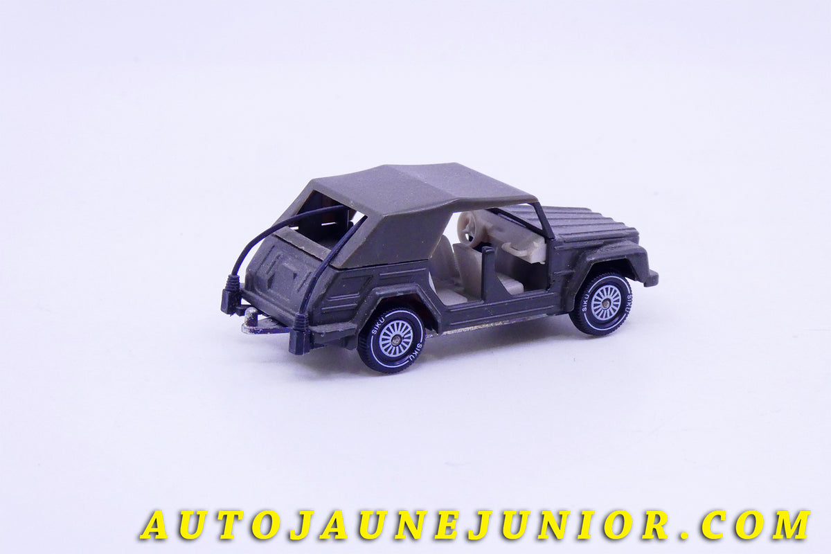 Le #3442 - Siku - Volkswagen - Tout Terrain 181 est en vente sur Auto Jaune Junior ! Découvrez nos collections de diecast Minialuxe, CIJ, C-I-J, JRD, J-R-D, Matchbox, Majorette… AutoJauneJunior.com : le site de vente en ligne et de partage pour les passionés de miniatures et collectionneurs de jouets anciens ! Des centaines de modèles en vente, et des nouveautés mises en ligne chaque jour à 21h00 !