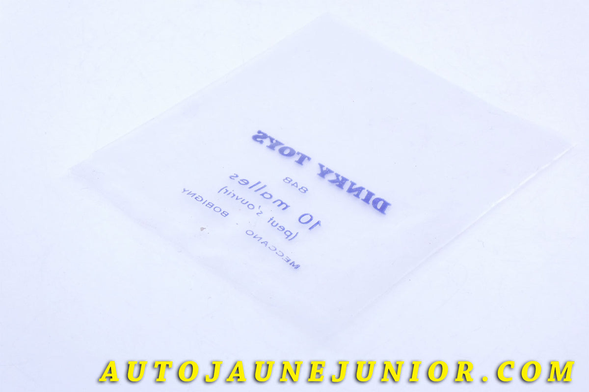Le #3909 - Dinky Toys - Malles - Sachet vide de 10 Malles est en vente sur Auto Jaune Junior ! Découvrez nos collections de diecast Minialuxe, CIJ, C-I-J, JRD, J-R-D, Matchbox, Majorette… AutoJauneJunior.com : le site de vente en ligne et de partage pour les passionés de miniatures et collectionneurs de jouets anciens ! Des centaines de modèles en vente, et des nouveautés mises en ligne chaque jour à 21h00 !