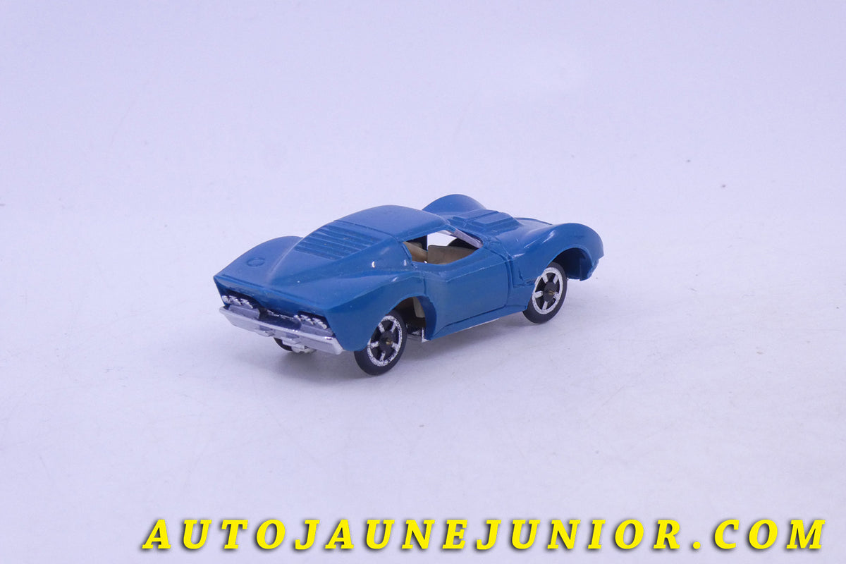 Le Aurora Chevrolet Corvette est en vente sur Auto Jaune Junior ! Découvrez nos collections de diecast Minialuxe, CIJ, C-I-J, JRD, J-R-D, Matchbox, Majorette… AutoJaune Junior ; AutoJauneJunior.com : LE site de partage pour les passionés de miniatures et collectionneurs de jouets anciens !