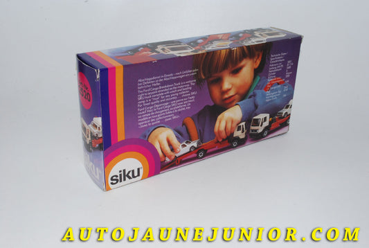 Le #4209 - Siku - Ford - Camion Cargo Plateau dépanneuse est en vente sur Auto Jaune Junior ! Découvrez nos collections de diecast Minialuxe, CIJ, C-I-J, JRD, J-R-D, Matchbox, Majorette… AutoJauneJunior.com : le site de vente en ligne et de partage pour les passionés de miniatures et collectionneurs de jouets anciens ! Des centaines de modèles en vente, et des nouveautés mises en ligne chaque jour à 21h00 !