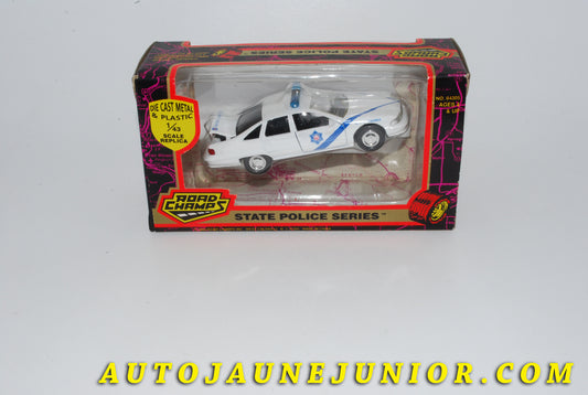 Le #4262 - Road Champ - Chevrolet - Chevy Caprice "Arkansas State Patrol" est en vente sur Auto Jaune Junior ! Découvrez nos collections de diecast Minialuxe, CIJ, C-I-J, JRD, J-R-D, Matchbox, Majorette… AutoJauneJunior.com : le site de vente en ligne et de partage pour les passionés de miniatures et collectionneurs de jouets anciens ! Des centaines de modèles en vente, et des nouveautés mises en ligne chaque jour à 21h00 !
