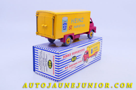 Le #4302 - Dinky Toys - Bedford - Type "S" fourgon "Heinz 57 Varieties" est en vente sur Auto Jaune Junior ! Découvrez nos collections de diecast Minialuxe, CIJ, C-I-J, JRD, J-R-D, Matchbox, Majorette… AutoJauneJunior.com : le site de vente en ligne et de partage pour les passionés de miniatures et collectionneurs de jouets anciens ! Des centaines de modèles en vente, et des nouveautés mises en ligne chaque jour à 21h00 !